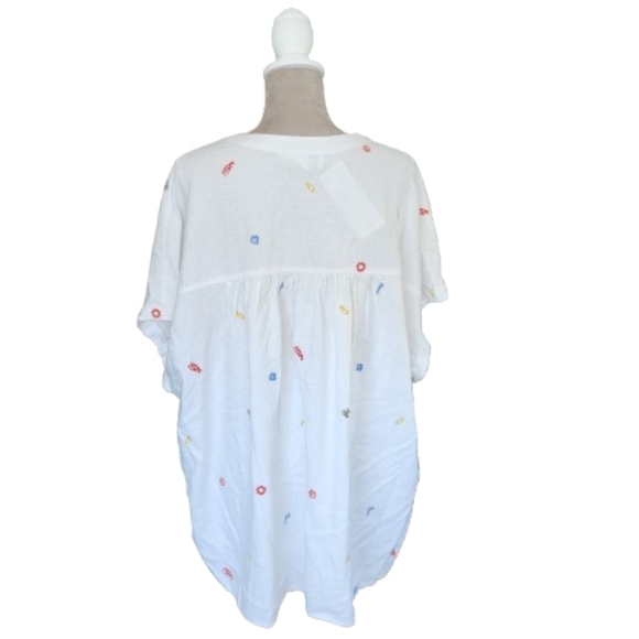 NWT C&C California White Linen Blend Blouse Colorful Embroidered Beach Accents - Picture 2 of 14
